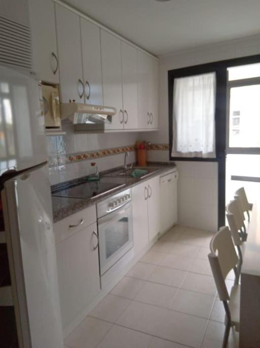 A Bruxo Fonte 8 Pzs 2 Banos Full Reg Vut38509 Luarca Exterior foto